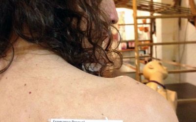 Colgado de tus brazos. 2016